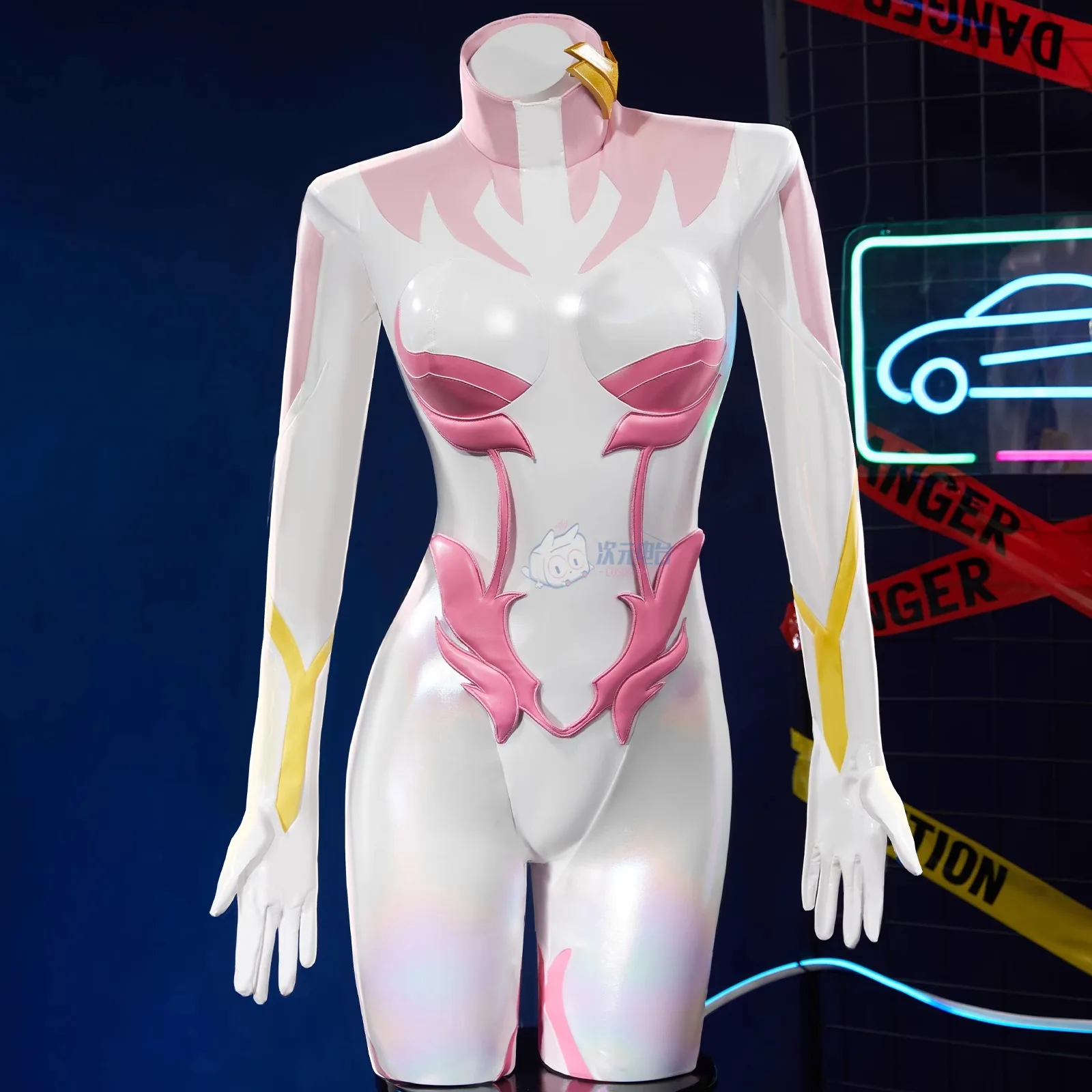 kf Sd813e99da6f94b57959da2f0caa7ffc64 - Gundam Merch